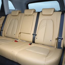 E5 Luxury PHEV thumbnail 7