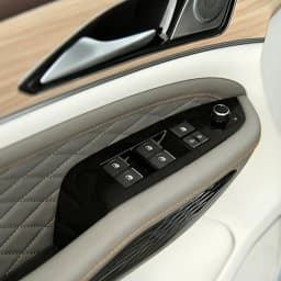 Forthing 4 Yacht thumbnail 7